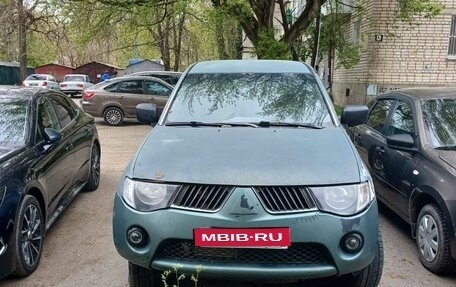 Mitsubishi L200 IV рестайлинг, 2008 год, 800 000 рублей, 1 фотография