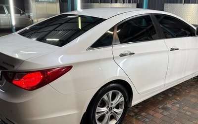 Hyundai Sonata VI, 2011 год, 1 000 000 рублей, 1 фотография