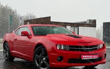 Chevrolet Camaro IV, 2012 год, 2 950 000 рублей, 3 фотография