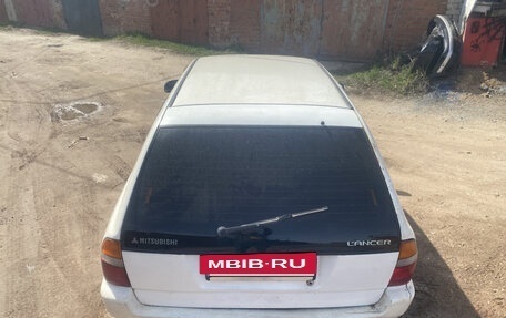 Mitsubishi Libero I рестайлинг, 1996 год, 99 000 рублей, 4 фотография