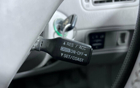 Toyota Prius IV XW50, 2002 год, 480 000 рублей, 19 фотография