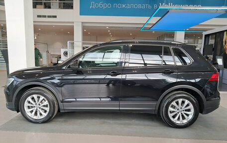 Volkswagen Tiguan II, 2020 год, 3 104 000 рублей, 12 фотография