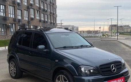 Mercedes-Benz M-Класс, 1999 год, 780 000 рублей, 3 фотография