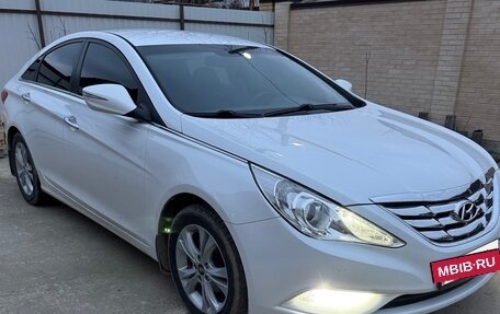 Hyundai Sonata VI, 2011 год, 1 000 000 рублей, 8 фотография