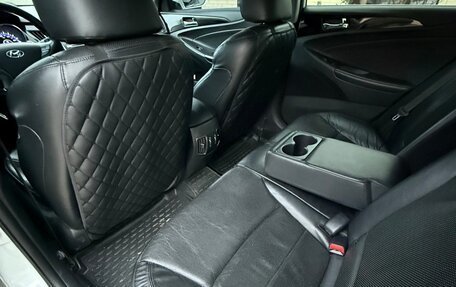 Hyundai Sonata VI, 2011 год, 1 000 000 рублей, 27 фотография