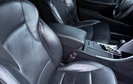 Hyundai Sonata VI, 2011 год, 1 000 000 рублей, 22 фотография