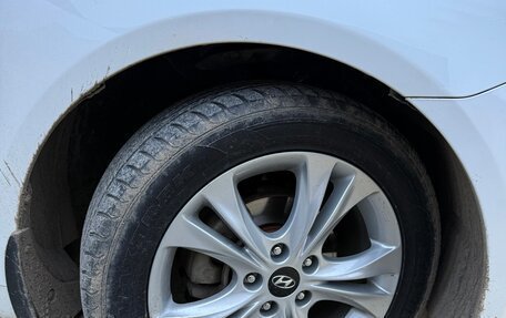 Hyundai Sonata VI, 2011 год, 1 000 000 рублей, 34 фотография