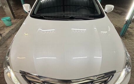 Hyundai Sonata VI, 2011 год, 1 000 000 рублей, 30 фотография