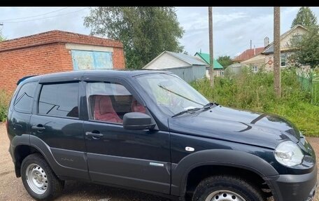 Chevrolet Niva I рестайлинг, 2012 год, 789 000 рублей, 4 фотография