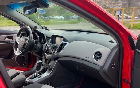 Chevrolet Cruze II, 2009 год, 670 000 рублей, 8 фотография