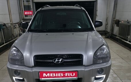 Hyundai Tucson III, 2008 год, 699 000 рублей, 4 фотография