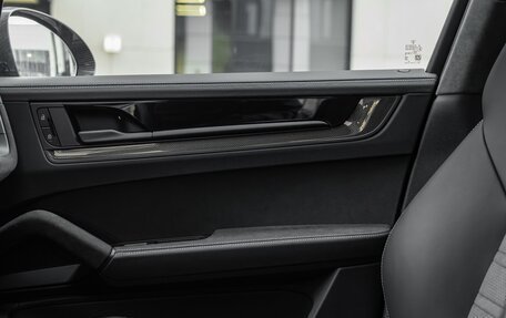 Porsche Cayenne III, 2026 год, 32 900 000 рублей, 23 фотография