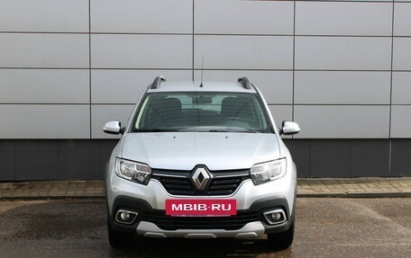 Renault Sandero II рестайлинг, 2021 год, 1 369 000 рублей, 2 фотография