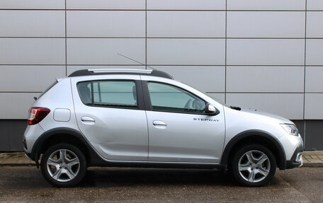 Renault Sandero II рестайлинг, 2021 год, 1 369 000 рублей, 4 фотография