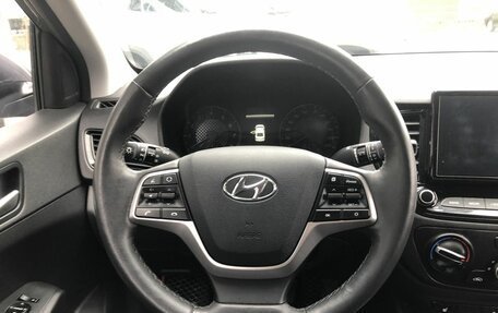 Hyundai Solaris II рестайлинг, 2021 год, 1 379 000 рублей, 12 фотография