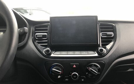 Hyundai Solaris II рестайлинг, 2021 год, 1 379 000 рублей, 14 фотография