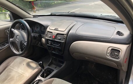 Nissan Almera, 2001 год, 166 000 рублей, 6 фотография