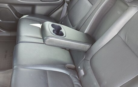 Mitsubishi Outlander III рестайлинг 3, 2015 год, 1 700 000 рублей, 35 фотография