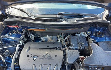 Mitsubishi Outlander III рестайлинг 3, 2015 год, 1 700 000 рублей, 37 фотография