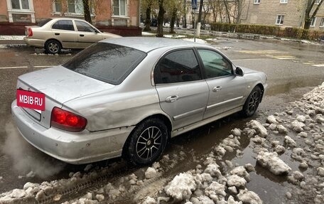 Hyundai Sonata IV рестайлинг, 2007 год, 240 000 рублей, 3 фотография