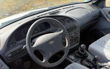 Chevrolet Niva I рестайлинг, 2004 год, 129 000 рублей, 7 фотография