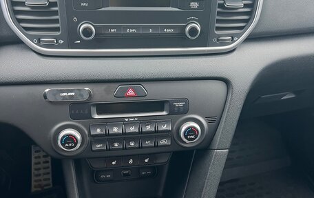 KIA Sportage IV рестайлинг, 2018 год, 2 100 000 рублей, 11 фотография