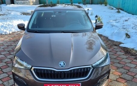 Skoda Rapid II, 2020 год, 1 950 000 рублей, 2 фотография