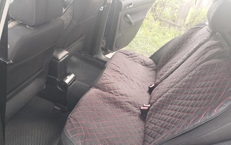 Volkswagen Golf IV, 2003 год, 650 000 рублей, 6 фотография