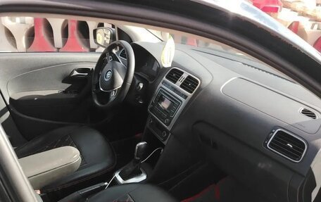 Volkswagen Polo VI (EU Market), 2017 год, 710 000 рублей, 6 фотография