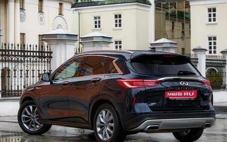 Infiniti QX50 II, 2018 год, 2 900 000 рублей, 5 фотография