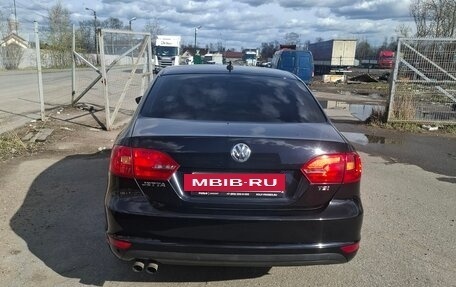 Volkswagen Jetta VI, 2013 год, 950 000 рублей, 5 фотография