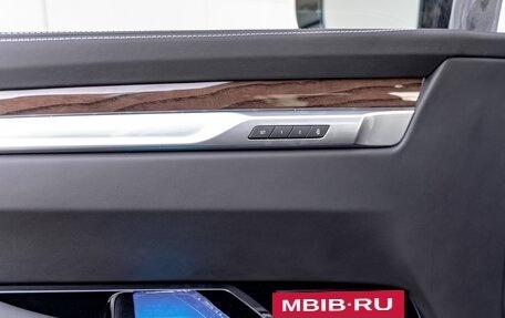 Cadillac Escalade V, 2024 год, 17 200 000 рублей, 21 фотография