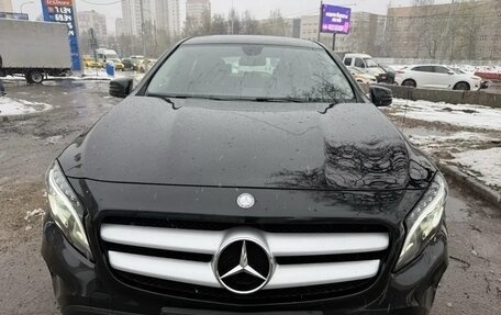 Mercedes-Benz GLA, 2015 год, 1 990 000 рублей, 2 фотография