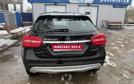 Mercedes-Benz GLA, 2015 год, 1 990 000 рублей, 5 фотография