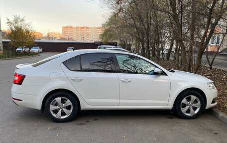 Skoda Octavia, 2017 год, 1 450 000 рублей, 4 фотография