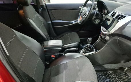 Hyundai Solaris II рестайлинг, 2013 год, 750 000 рублей, 13 фотография