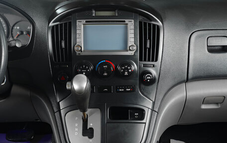 Hyundai Grand Starex Grand Starex I рестайлинг 2, 2008 год, 1 329 000 рублей, 15 фотография