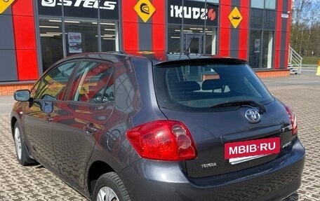Toyota Auris II, 2008 год, 599 000 рублей, 2 фотография