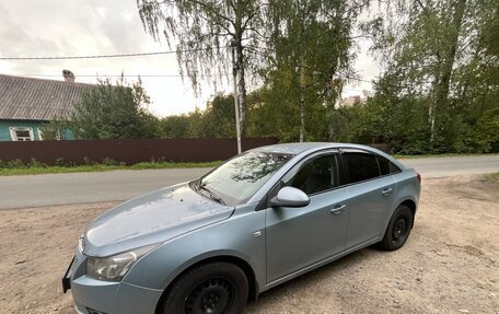 Chevrolet Cruze II, 2011 год, 600 000 рублей, 6 фотография