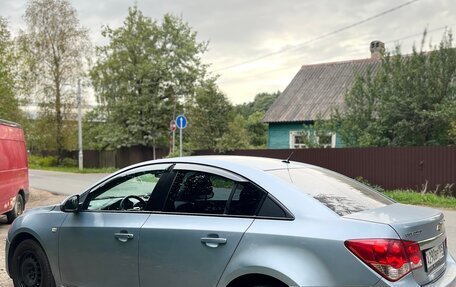 Chevrolet Cruze II, 2011 год, 600 000 рублей, 3 фотография