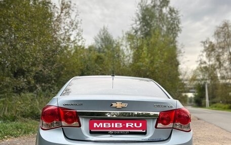 Chevrolet Cruze II, 2011 год, 600 000 рублей, 4 фотография