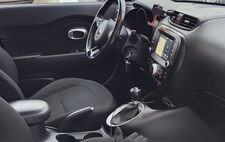 KIA Soul II рестайлинг, 2016 год, 1 390 000 рублей, 20 фотография