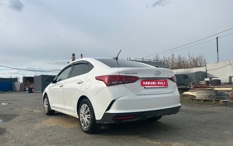 Hyundai Solaris II рестайлинг, 2021 год, 1 450 000 рублей, 5 фотография