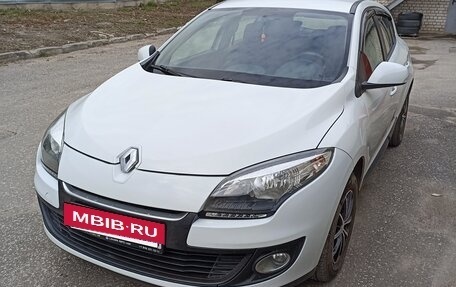 Renault Megane III, 2013 год, 800 000 рублей, 6 фотография