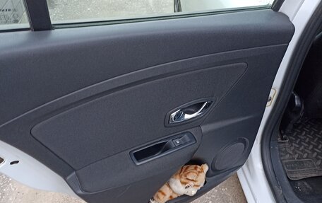 Renault Megane III, 2013 год, 800 000 рублей, 15 фотография