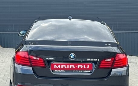 BMW 5 серия, 2013 год, 1 640 000 рублей, 7 фотография