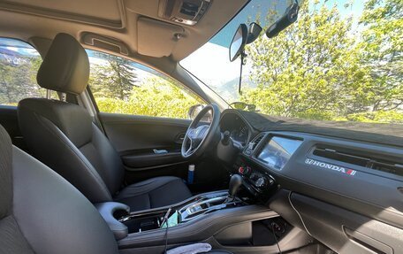 Honda Vezel, 2022 год, 2 670 000 рублей, 7 фотография