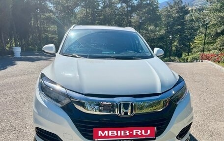 Honda Vezel, 2022 год, 2 670 000 рублей, 2 фотография