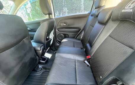 Honda Vezel, 2022 год, 2 670 000 рублей, 15 фотография