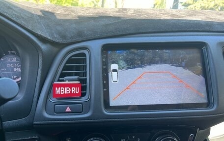 Honda Vezel, 2022 год, 2 670 000 рублей, 13 фотография